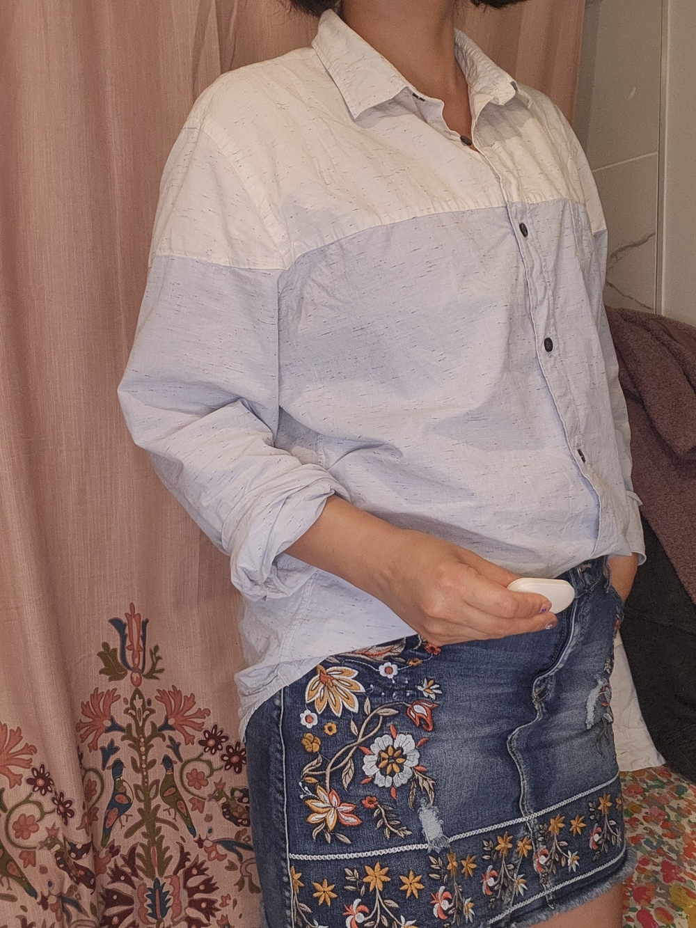 Vince Two-Tone Light Blue and White Button-Up Shirt